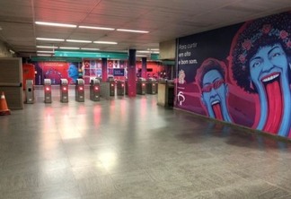 Estações do metrô viram palco de ativações de marca para o LollaBR