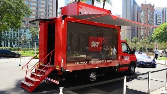 sky truck blackstreet boys