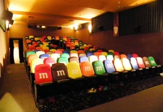 <!--:pt-->M&M'S invade cinema em Porto Alegre<!--:-->